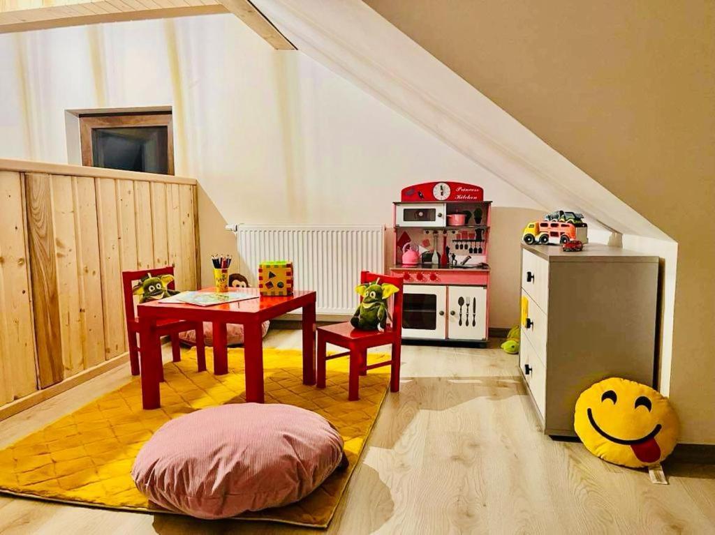 Gorska Cisza - Duzy, Komfortowy, Wyjatkowy Apartament Stronie Śląskie Zewnętrze zdjęcie