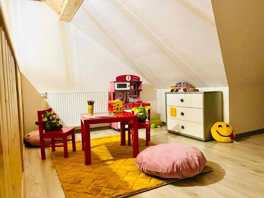Gorska Cisza - Duzy, Komfortowy, Wyjatkowy Apartament Stronie Śląskie Zewnętrze zdjęcie
